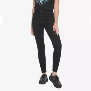 Black Heart Black Midnight skinny jeans size 9 Nwt